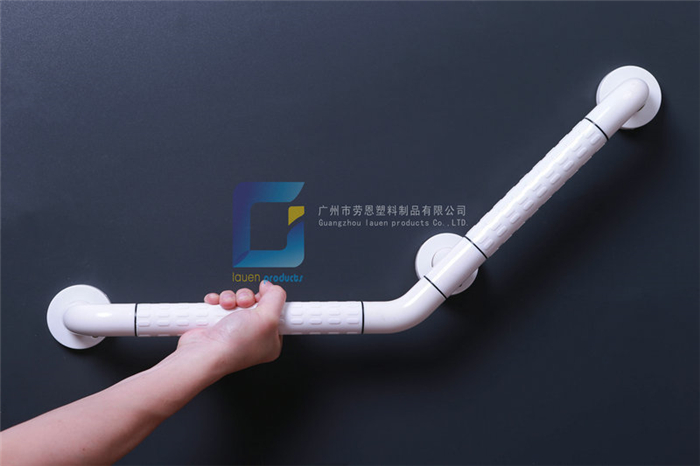 老旧小区适老化改造：楼梯尼龙扶手让老人不再成为悬空老人